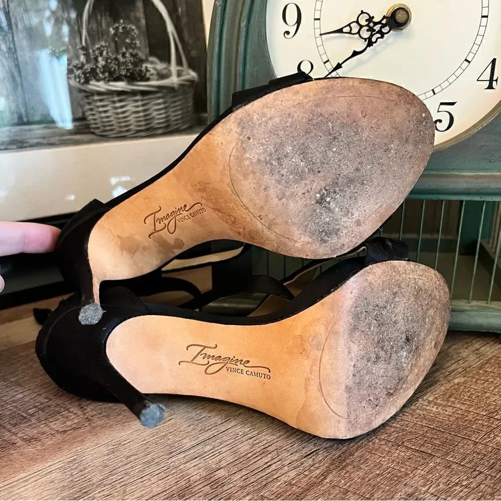 Black satin Imagine Vince Camuto Devin Platform Sandal size 6